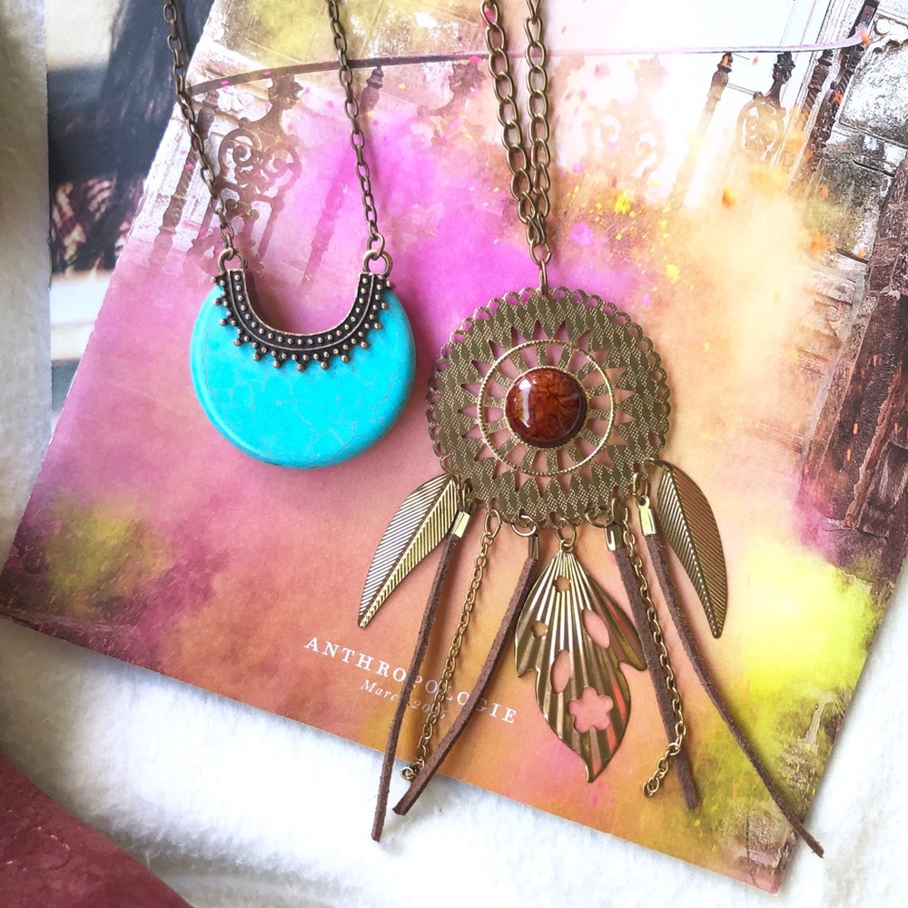 Set of 2 Vintage Necklaces